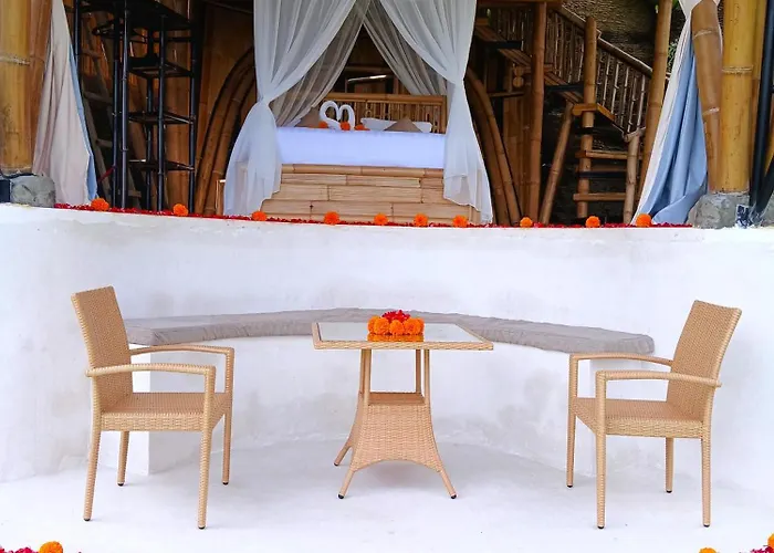 Danaswari Bali Bamboo House Holiday home Selat