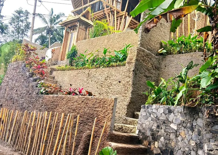 Danaswari Bali Bamboo House *