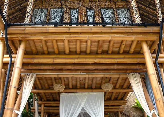 Danaswari Bali Bamboo House Holiday home Selat