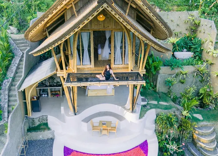 Danaswari Bali Bamboo House Selat